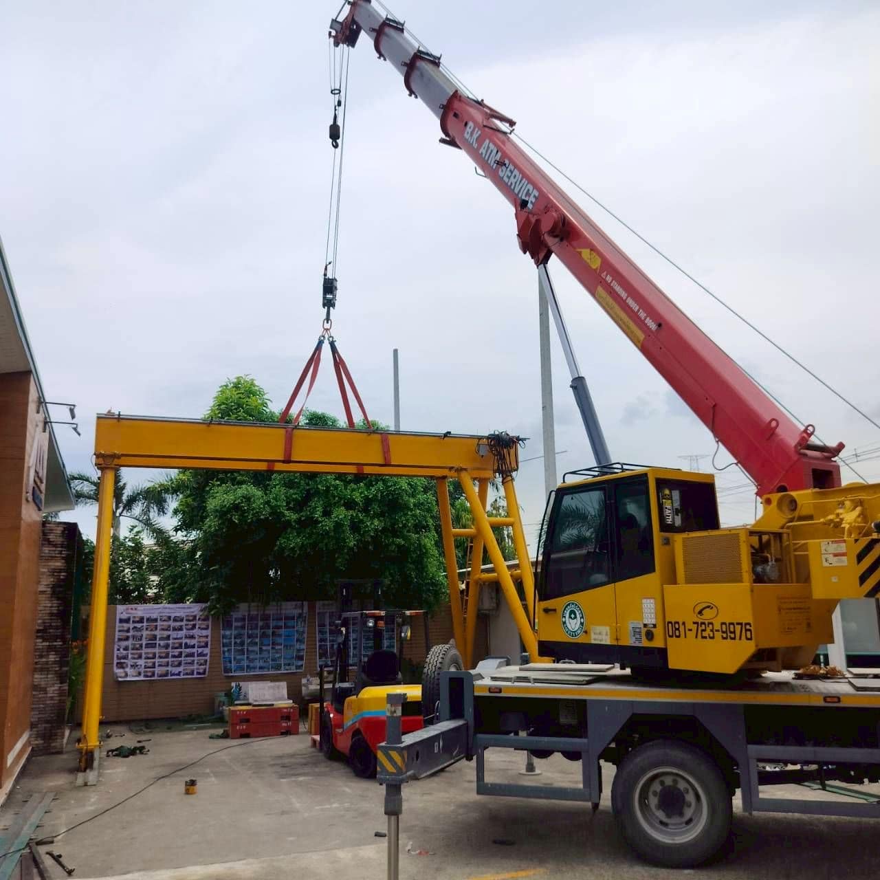 งานติดตั้ง Gantry Crane 5T Span 8m Runway 12m